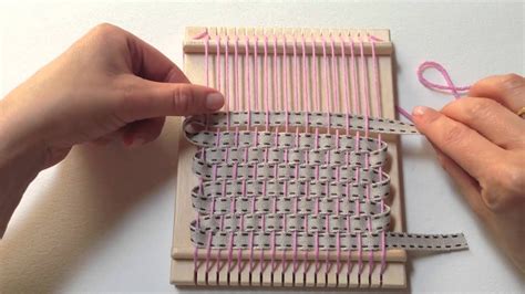 Mini Loom Weaving Tutorial With Ribbon Doovi