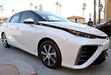 Toyota Unveils Mirai Fuel Cell Vehicle With 300 Mile Range Hydrogen