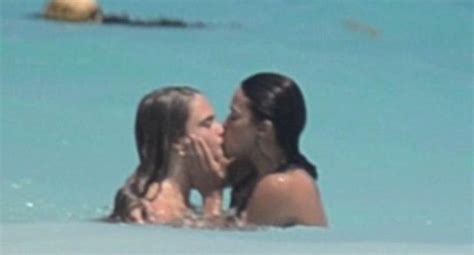 Michelle Rodríguez y Cara Delevingne Mira su apasionado beso en México
