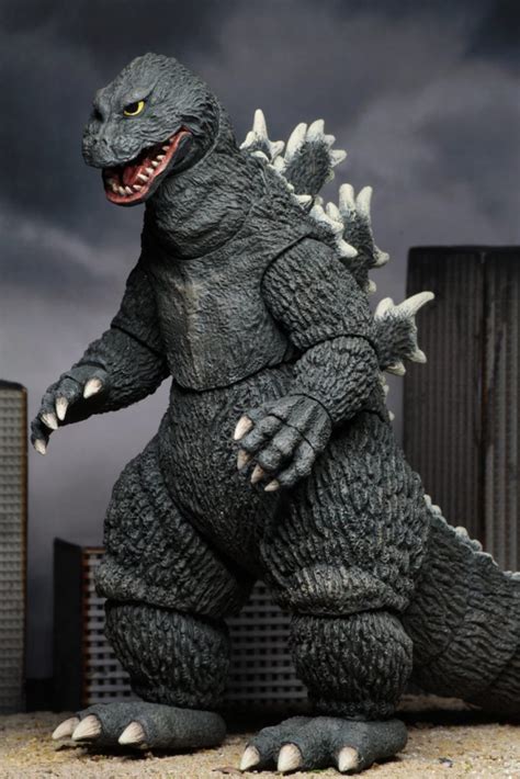 Well with only 5 months left until the film's supposed release, and many already are specualating who will win. Godzilla - 12″ Head to Tail Action Figure - Godzilla (King ...