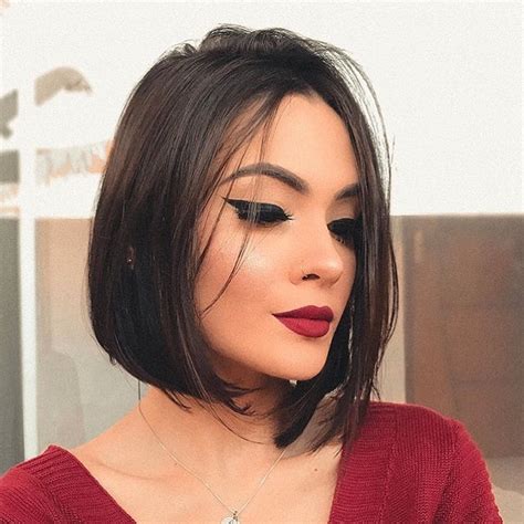 Sometimes people hide behind their long locks, but short hair forces you to stand it's a total misconception that short hair isn't as easily styled as long hair. 10 Trendy Straight Bob Hairstyles for Women - Straight ...
