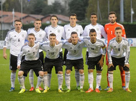 Jetzt klicken und auf der hna online lesen! U19 EM-Qualifikation » News » U 19 gegen Österreich ...