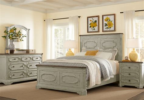 Likewise, the size of the bed shouldn't overpower the room. Lindenwood Gray 7 Pc King Panel Bedroom | White bedroom ...