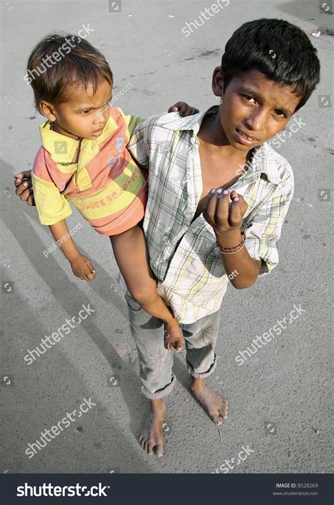 Child Beggar On Street Delhi India Stock Photo 8528269 Shutterstock