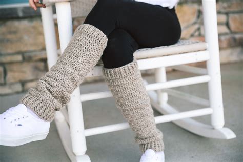 20 super cozy crochet leg warmer patterns