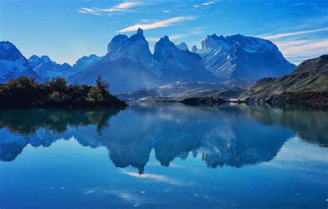 8 216 369 tykkäystä · 99 070 puhuu tästä. Cool blue arctic mountain ranges of Torres del Paine ...