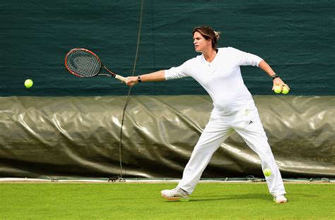 Amélie Mauresmo Lesbian tennis coach behind Lucas Pouille and Andy Murray PinkNews