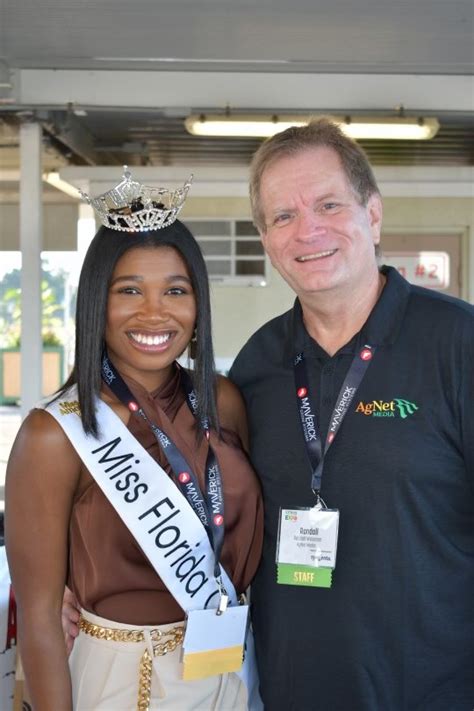 Miss Florida Citrus Visits Citrus Specialty Crop Expo
