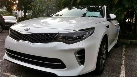 Dedicated performance enthusiasts will be drawn to the. 2017 Kia Optima GT Spotted Ahead Of Malaysian Debut - Auto ...