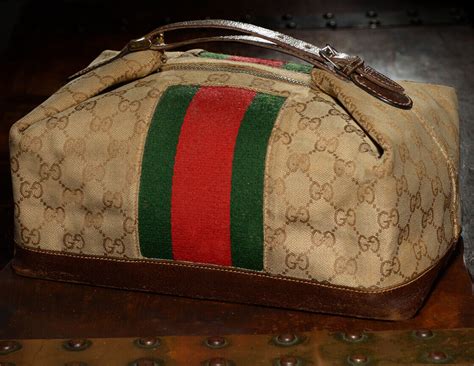 Rare Authentic Vintage Gucci Handbag Gem