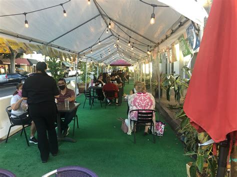 Outdoor Dining At Uptown Whittier Promenade Features Many Tasty Options