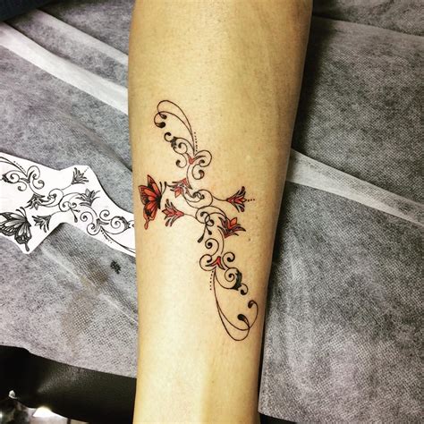 50 Amazing Vine Tattoo Ideas Discover Their True Meaning