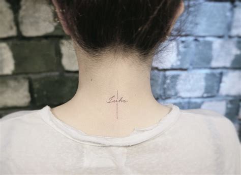 60 Back Of The Neck Tattoos That Are Easy To Hide And Fun To Show Off