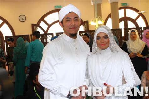 Foto Hi Res Majlis Pernikahan Syamsul Yusof Puteri Sarah Liyana