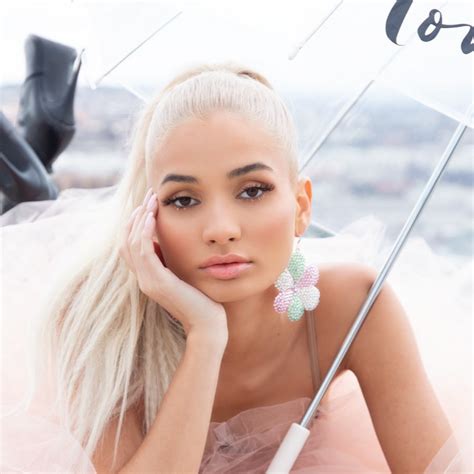 Pia Mia Youtube