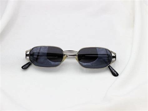 square metal frame 90s grunge sunglasses vintage rectangle sunnies unisex glasses 90s