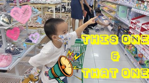Shopping Baby Mart 逛小孩店购物 Youtube