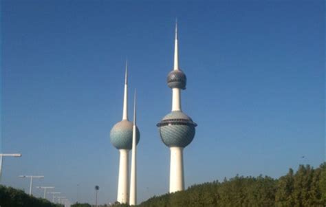 التزاماً بالقرار الصادر عن مجلس الوزراء في دولة الكويت تعطيل العمل احترازياً، سيتم إغلاق جميع مكاتب تذاكر الخطوط الجوية الكويتية في الكويت حتى 26 مارس 2020. أبراج الكويت ممكن كلينكس وماي ! - مدونة أبوفلان