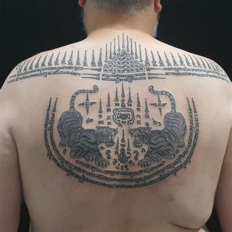 Pin By William Tempelaars On Thailand Tatoeage Sak Yant Polynesian Tattoo Tattoos Geometric