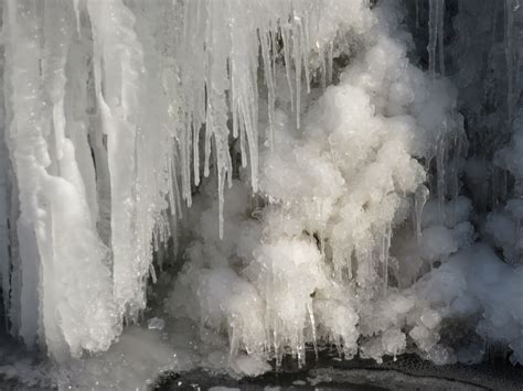 Gambar Alam Salju Musim Dingin Embun Beku Pembentukan Es Untai