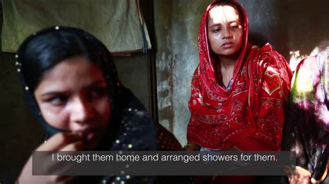 Bangladeshis Open Their Hearts Homes To Rohingya Refugees Youtube