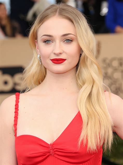 Hot And Sexy Sophie Turner Photos - 12thBlog