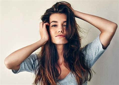 7 ways to make your hair stay in place hairstylecamp