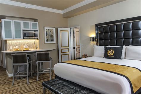 Westgate Hotel In Las Vegas Offers Spacious Accommodations Including Hotel Suites In Las Vegas