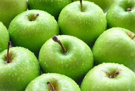 للتفاح الأخضر فوائد كثيرة تعرف عليها