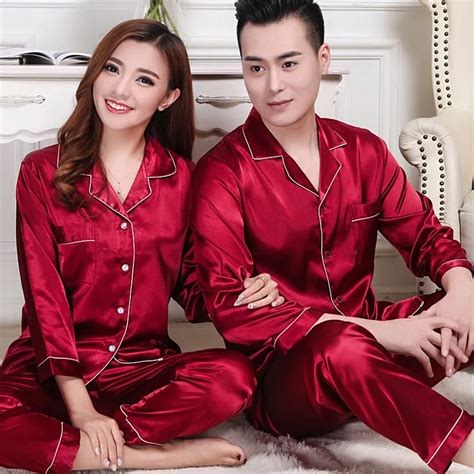 Spring And Autumn Couples Sexy Imitated Silk Pajamas Women Long Sleeve