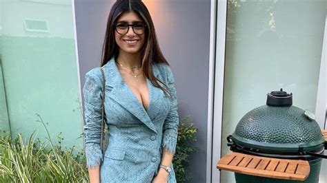 Mia Khalifa Shock Pipo As She Say She Make Only From Acting