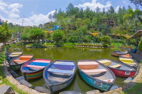 Dago Bandung Tempat Wisata Paling Hits Di Kota Kembang