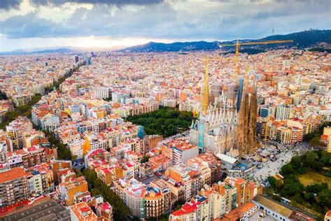 See Barcelona Spain On This Stunning Photo Tour