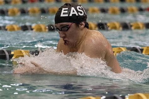 Justin Funari ‘19 Commits To Saint Peters University For Swimming