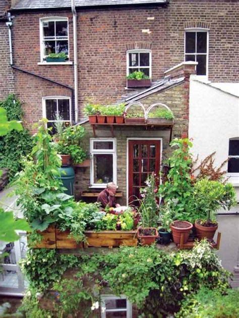 Awesome Balcony Gardens Ideas Easy Diy And Crafts