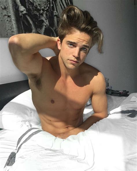 Tumblr Selfies River Viiperi Men In Bed Living At Home Shirtless Men Male Beauty Moda
