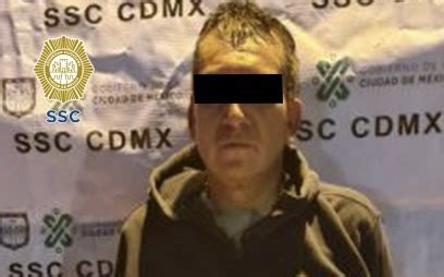 Asalta con una réplica de arma de fuego a un automovilista en CDMX