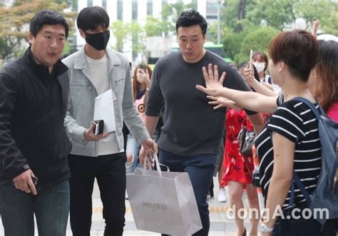 Ли мин хо / lee min ho / 이민호. BREAKING] Lee Min Ho Is Now Officially Enlisted In The ...
