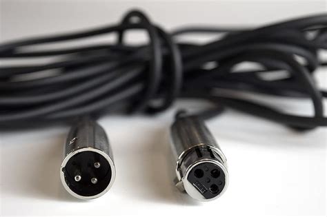 As the two signals travel along the cable, both wires gather noise, the same way unbalanced cables do, however… Best XLR Cable For Home Theater - Audioleet.com