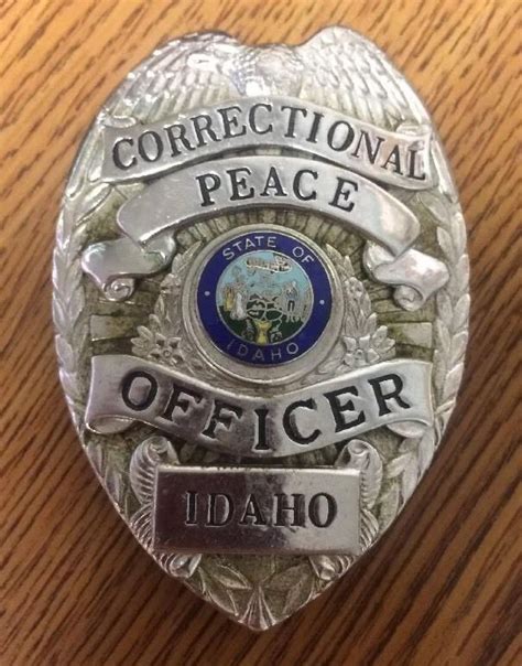 Us State Of Idaho Department Of Corrections Badge Peace Officer
