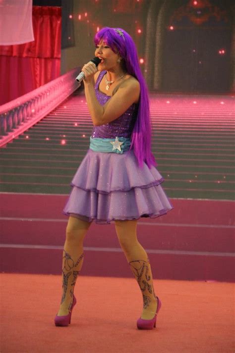 The princess and the pauper is literally one of the best barbie movies they made and they just. Keira in live - Barbie Movies Photo (33144974) - Fanpop
