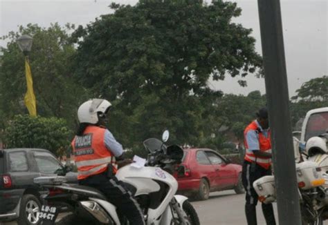 Polícia De Trânsito De Luanda Promove Operação Stop Páscoa Angorussia