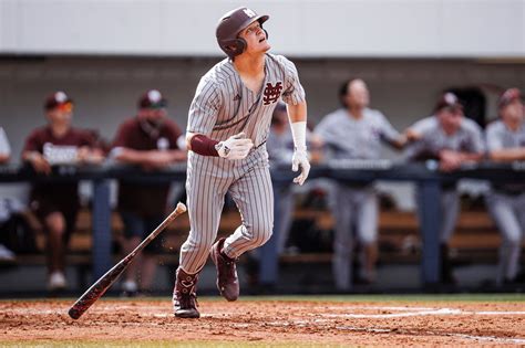 Mississippi State Bulldogs Baseball Beats Ole Miss 7 6 In 11 Innings