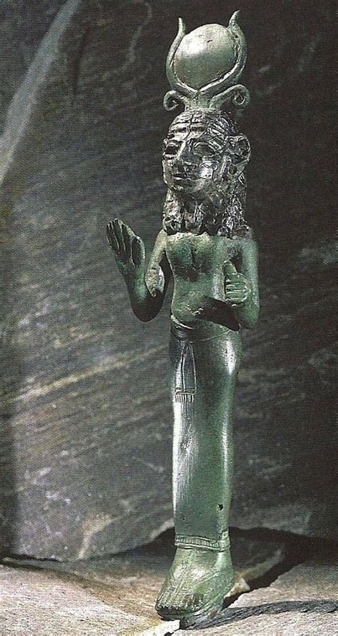 Astarté Phoenician Statue In Egyptian Style 8th Century Bce Louvre