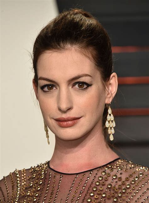 Pin By Mary Lee On Anne Hathaway Anne Hathaway Actresses Beauty