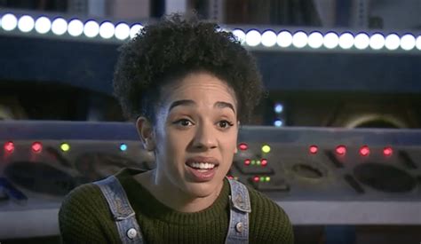 Video New Doctor Who Companion Bill Potts Revealed As Being Gay