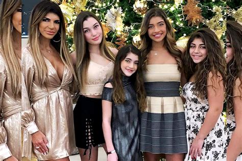 Teresa Giudice And Daughters Match Outfits For Easter Style And Living
