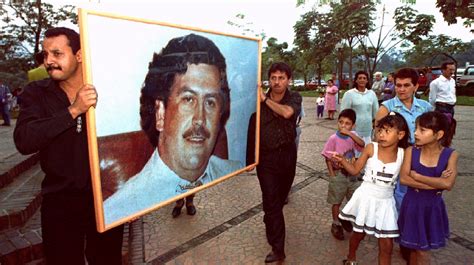 The Truth About Pablo Escobars Death Heres How His Empire Fell