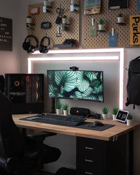 A Truly Inspiring Minimalist Home Office Setup Minimal Desk Setups