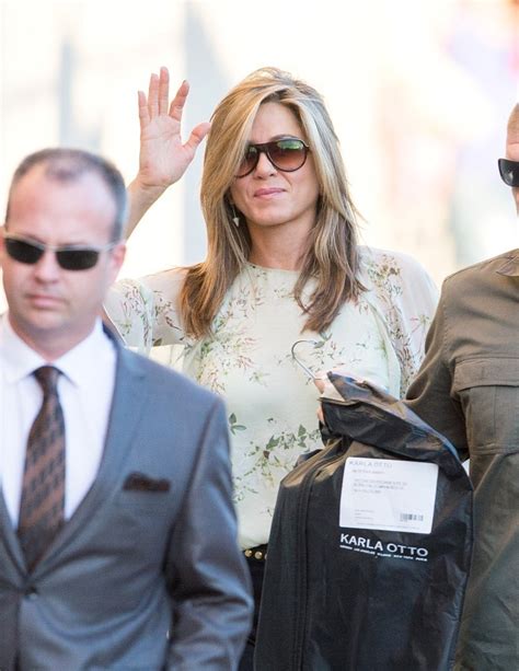 Jennifer Aniston Designer Shield Sunglasses Jennifer